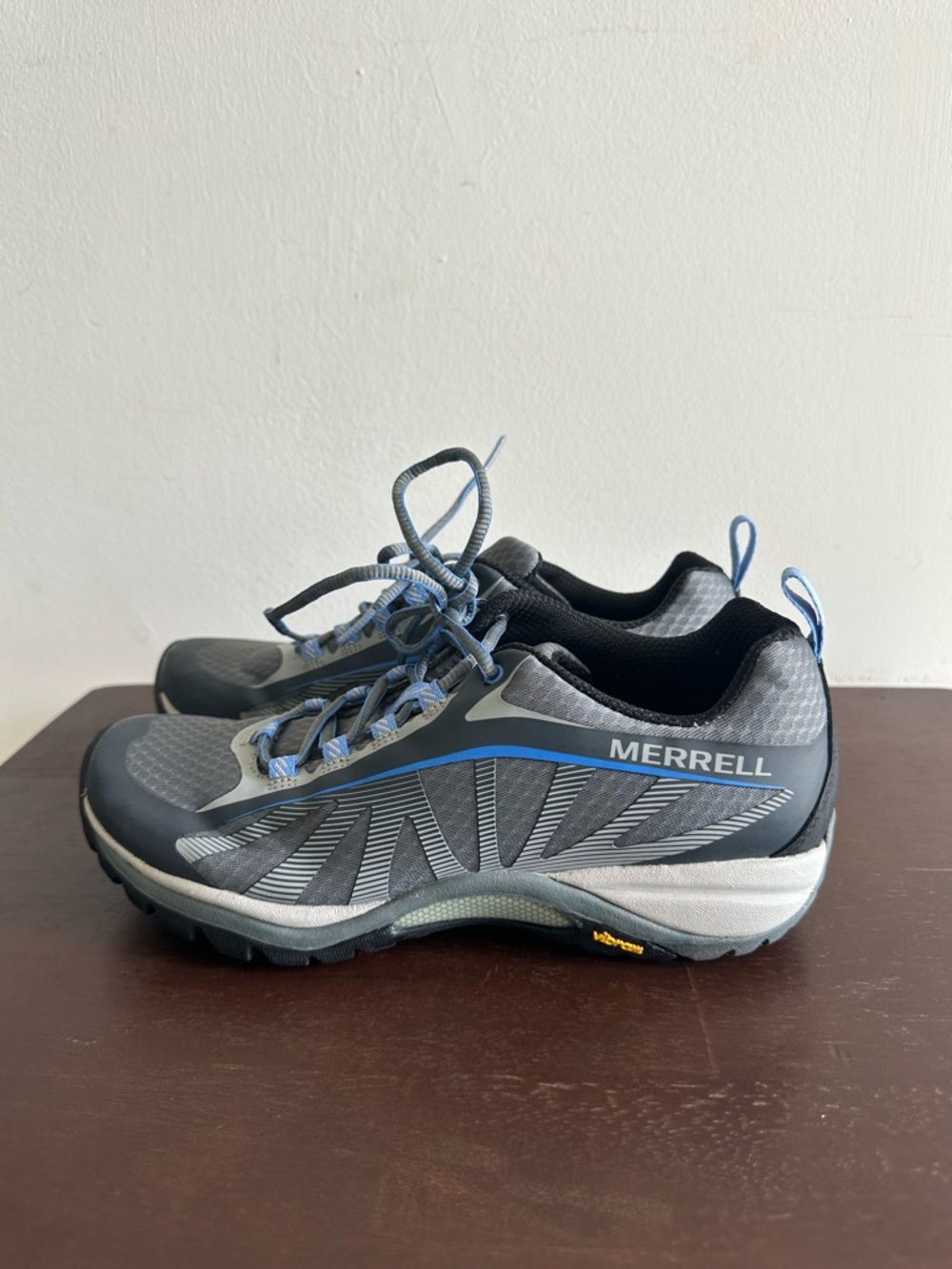Merrell Women's Siren Edge Lace Up Hiking Shoes Charcoal/Gray Size 8